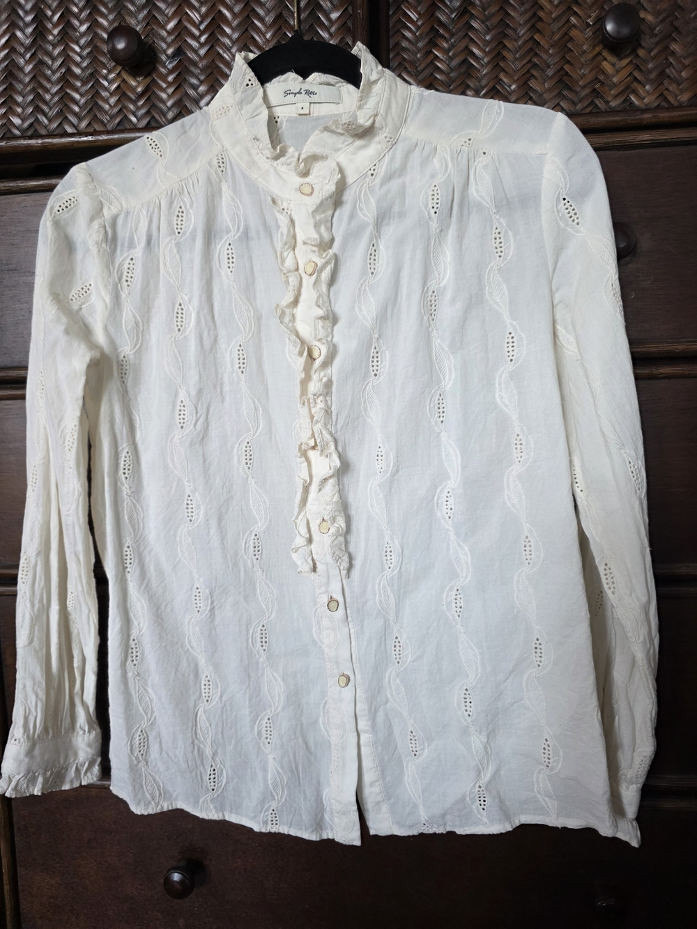 Simple Retro Ruffled Button-Up Shirt - Picture 11 of 12